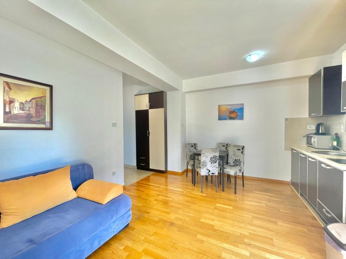 Comfort Apartments Aleksic Budva Exteriör bild
