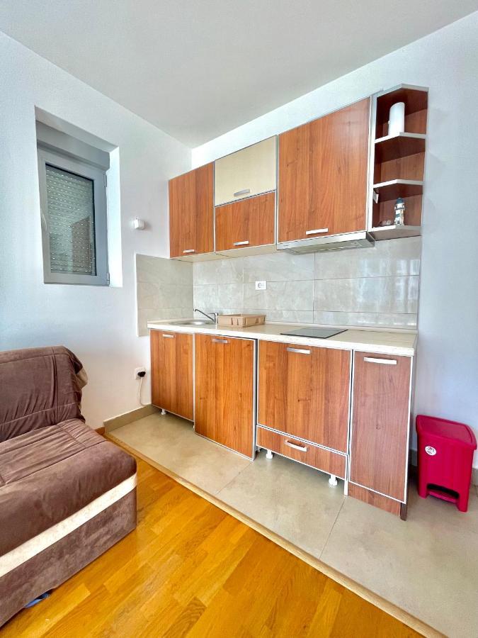 Comfort Apartments Aleksic Budva Exteriör bild